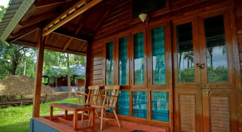Royal Wooden villa - Image 1