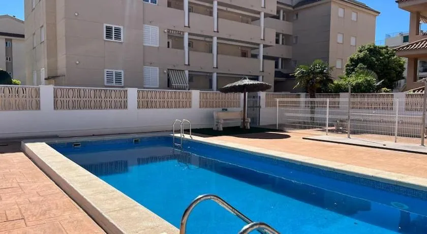 Cozy House Canet - Image 1