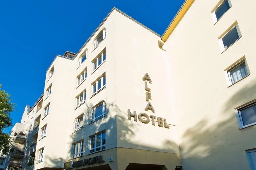 ALFA Hotel - Image 1
