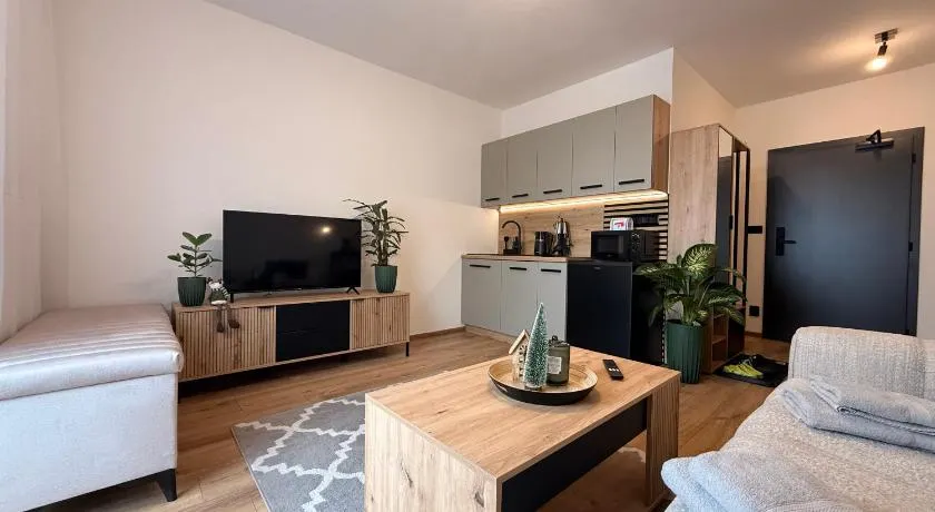 Pinea Apartments - Image 1