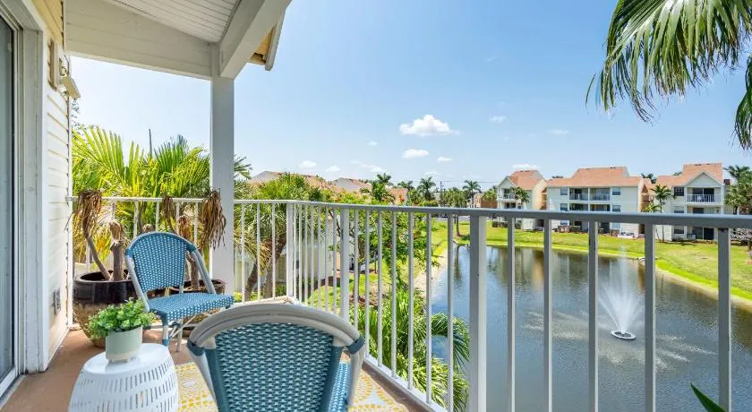 2BR Beach Getaway - Pool Gym Near Space Coast - Image 1