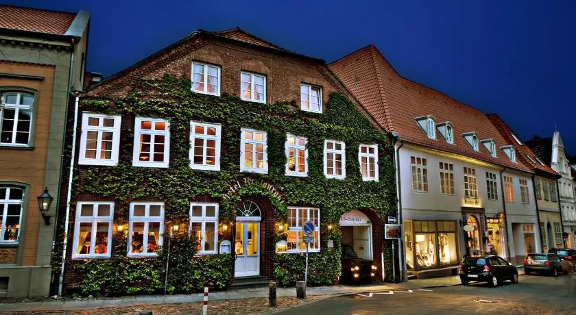 Hotel Bremer Hof - Image 1