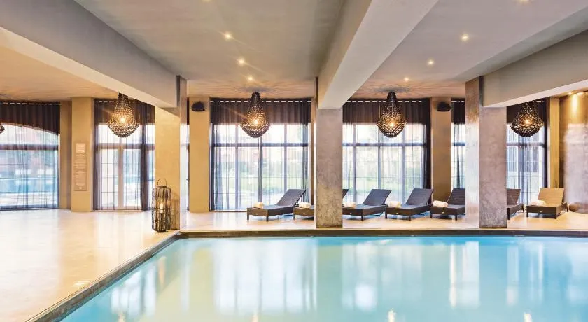 Ama Islantilla Resort - Image 1