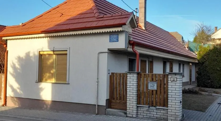 Falusi Vendégház - Image 1