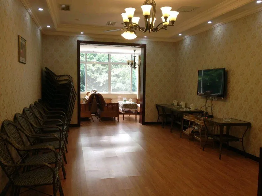 Jintang Jintongfu Hotel - Image 1