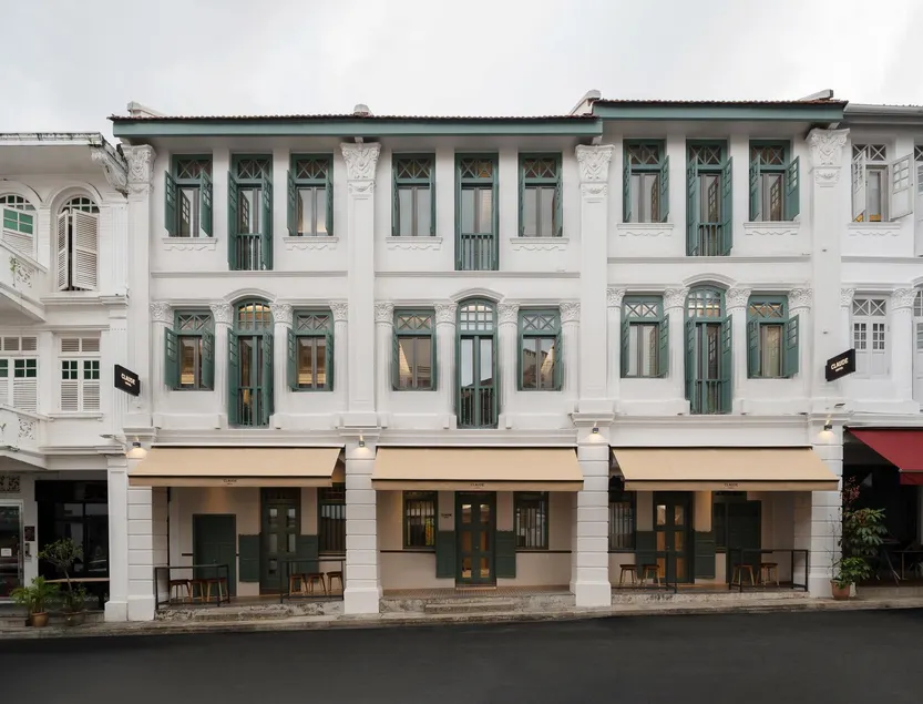 Claude Hotel - Image 1