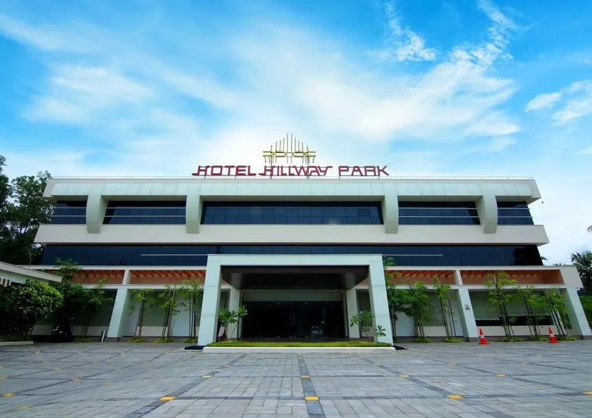 Hotel Hillway Park - Image 1