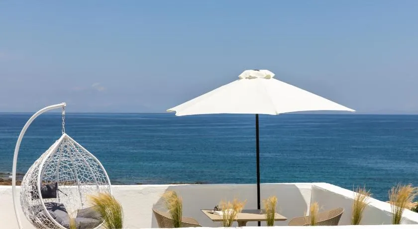 Sea & Sun Paros - Image 1