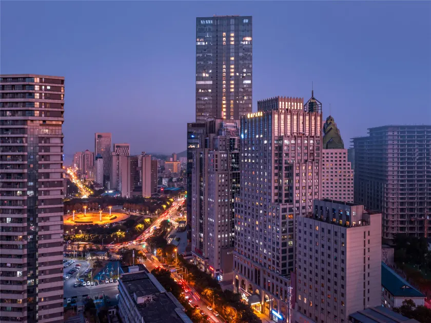Wuhan Hongguang Hotel - Image 1