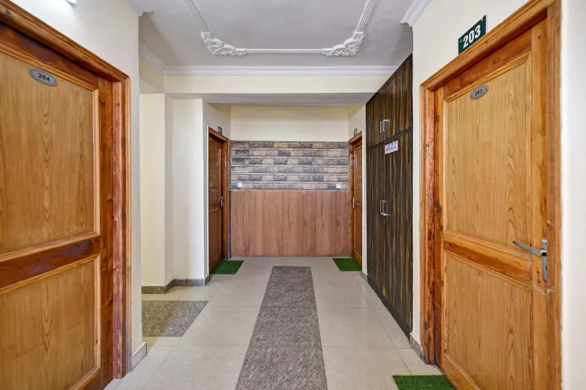 Woods Imperial bnb - Image 1