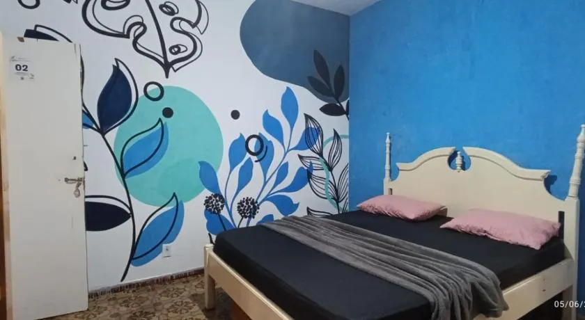 Hostel Casarão do Surf - Beira Mar - Image 1