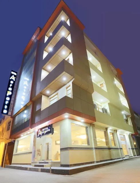 Hotel O Aerofly - Image 1