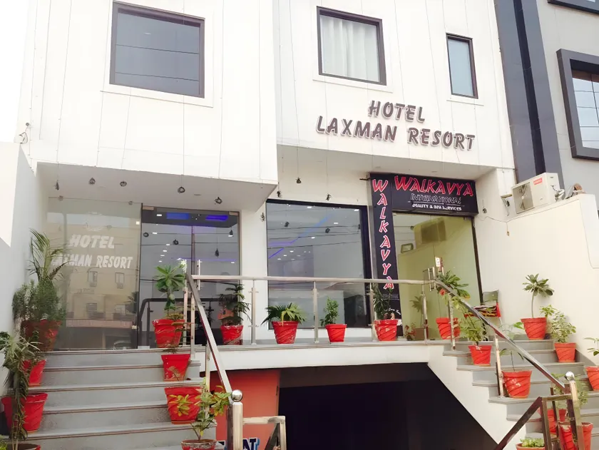 Hotel Laxman Resort by The Golden Taj Group &Hotels - Image 1
