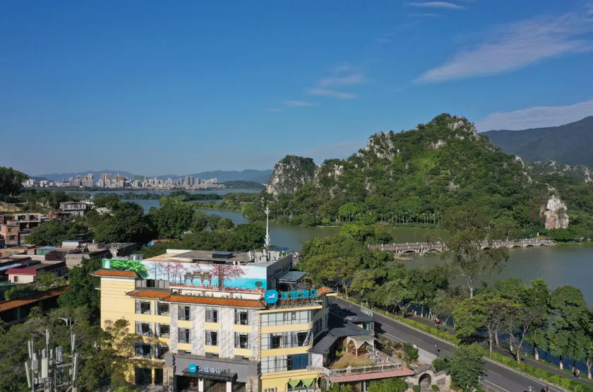 Hanting Hotel Zhaoqing Qixingyan East Gate - Image 1