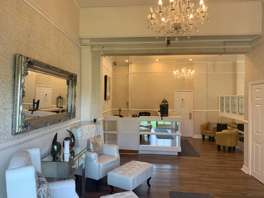 Regent Hotel - Image 1