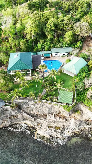 Casa Feliz Ocean Resort - Image 1
