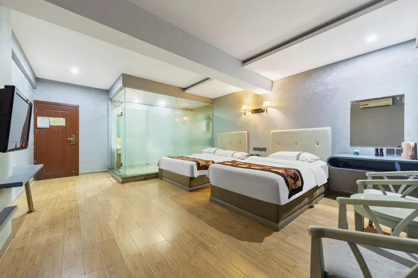 Xichang Jinse Daocheng Hotel - Image 1