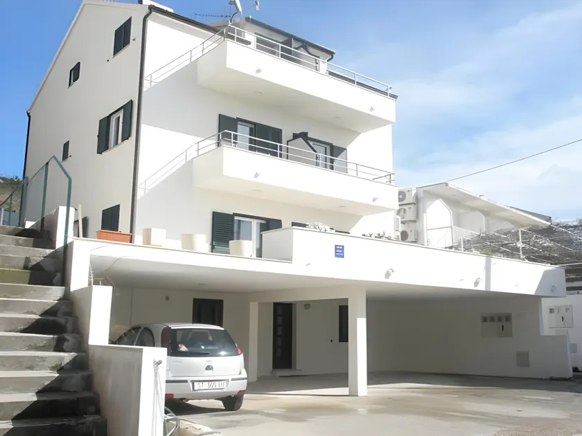 Apartments Plazibat - Image 1