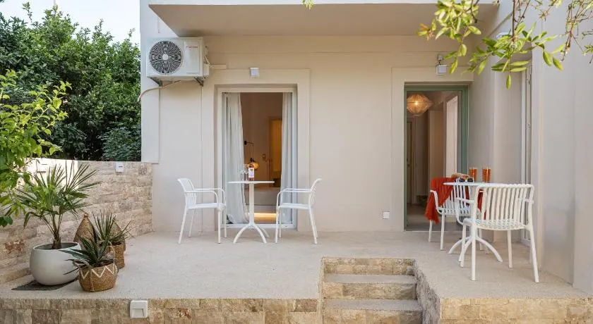 Tegame Apartments - Image 1
