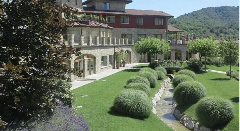 Bes Hotel Terme a Palazzago - Image 1