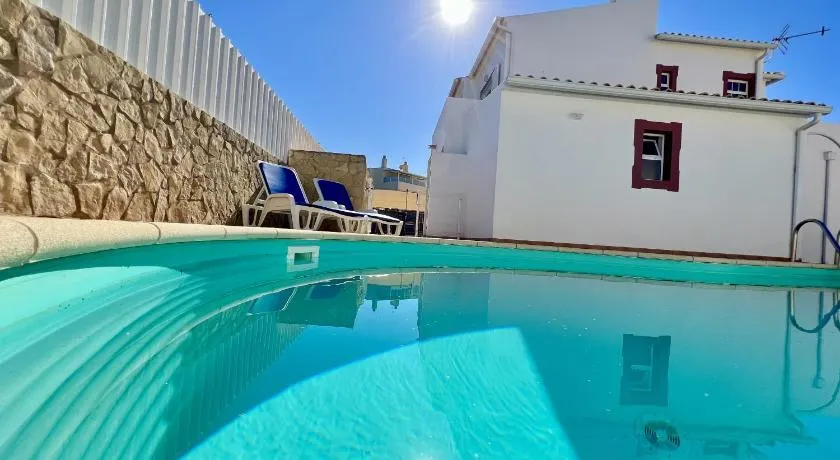 Pera Stylish Villa With Pool by Homing - Image 1