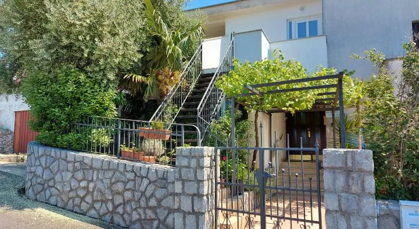 Apartments Bolonic - Image 1