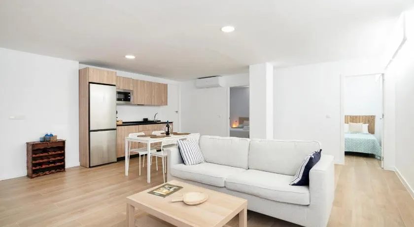 Apartamento de invitados de ensueño a 100 m de la playa - Image 1