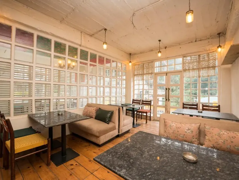 Shanti Cafe - Signature Stays Manali - Image 1