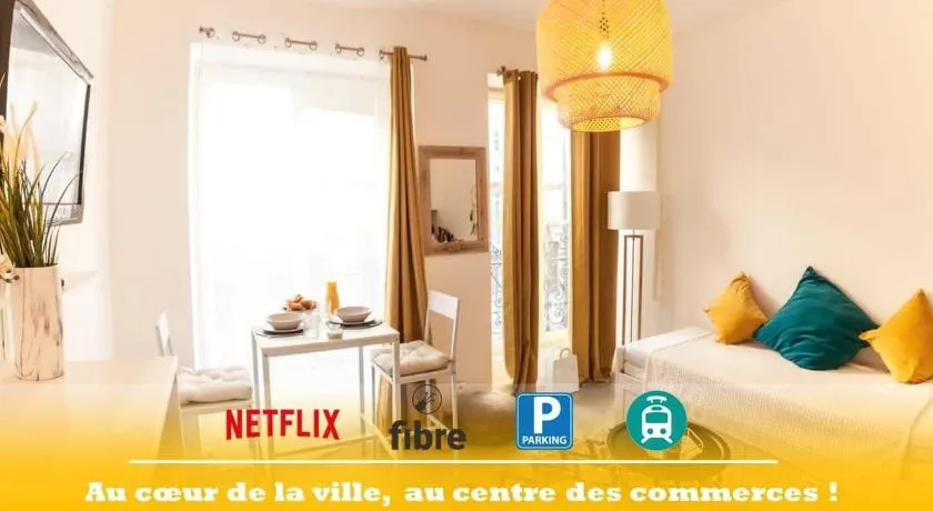 Studio centre ville parking - Image 1