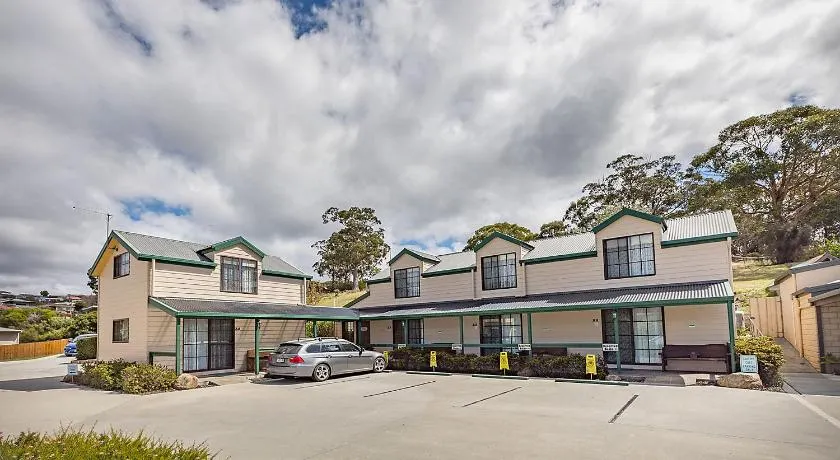Queechy Motel - Image 1