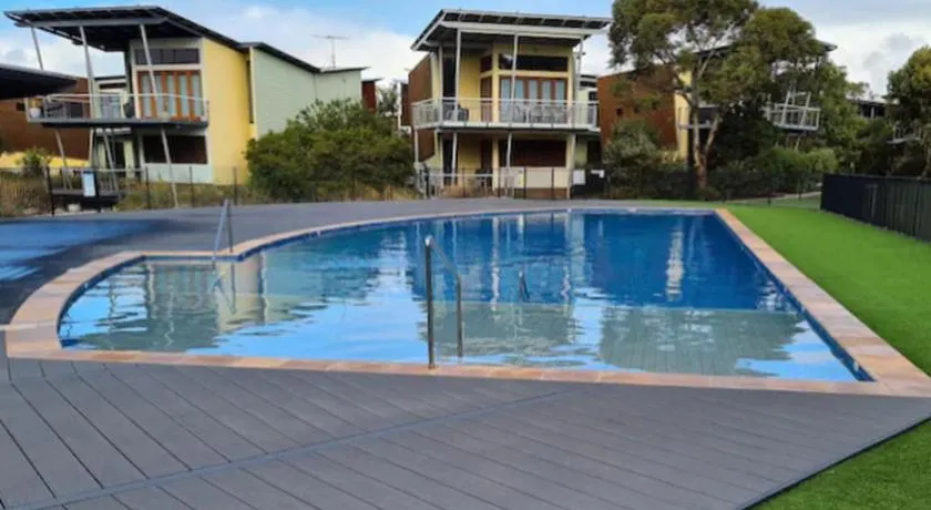 Villa 8 South Shores Normanville - Image 1