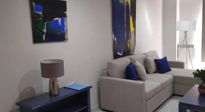 San Lázaro Square Apartment - Image 1