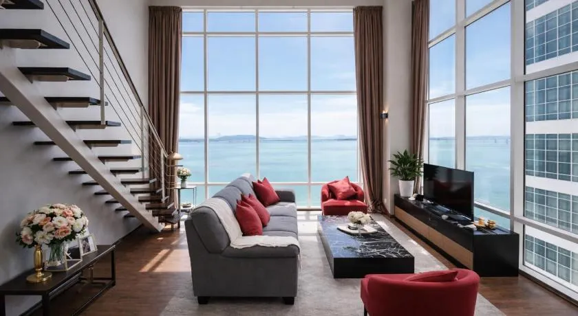 High floor Seaview 2BR Loft Maritime Suites Goerge Town Karpal Singh - Image 1