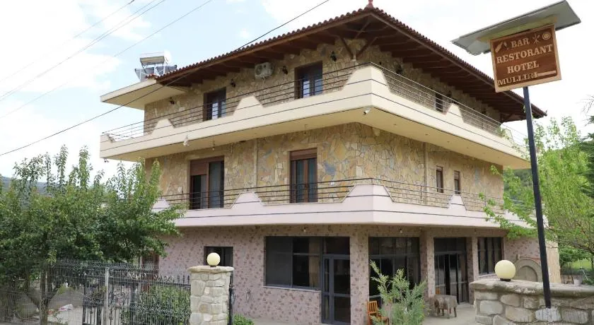 Guest House Vila Mulliri Gjeroven - Image 1