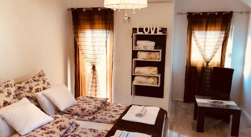 Apartment Panorama Mostar - Image 1