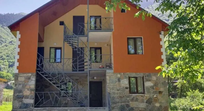 Guest House Gulba - Image 1
