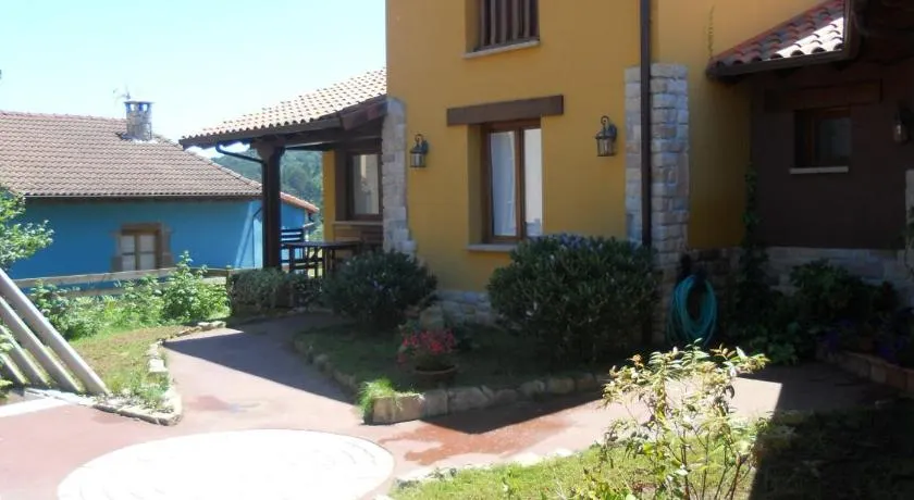 Apartamentos La Calvera - Image 1
