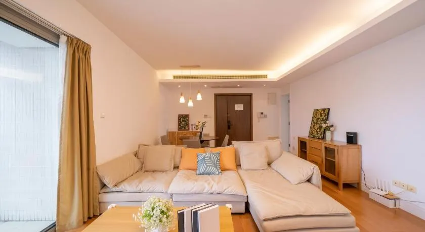 Shanghai Hills&Premium Serviced Apartment - 700m to Xujiahui & Lines 1 Line 4 Line 11 - Image 1