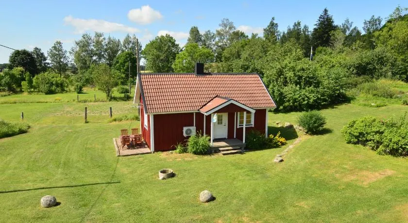 Hustugu Gård - Image 1