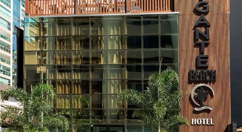 Hotel Gigante Beach Itapema - Image 1