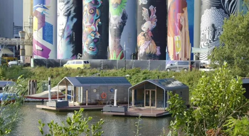 Wikkelboats at Tramkade Den Bosch - Image 1