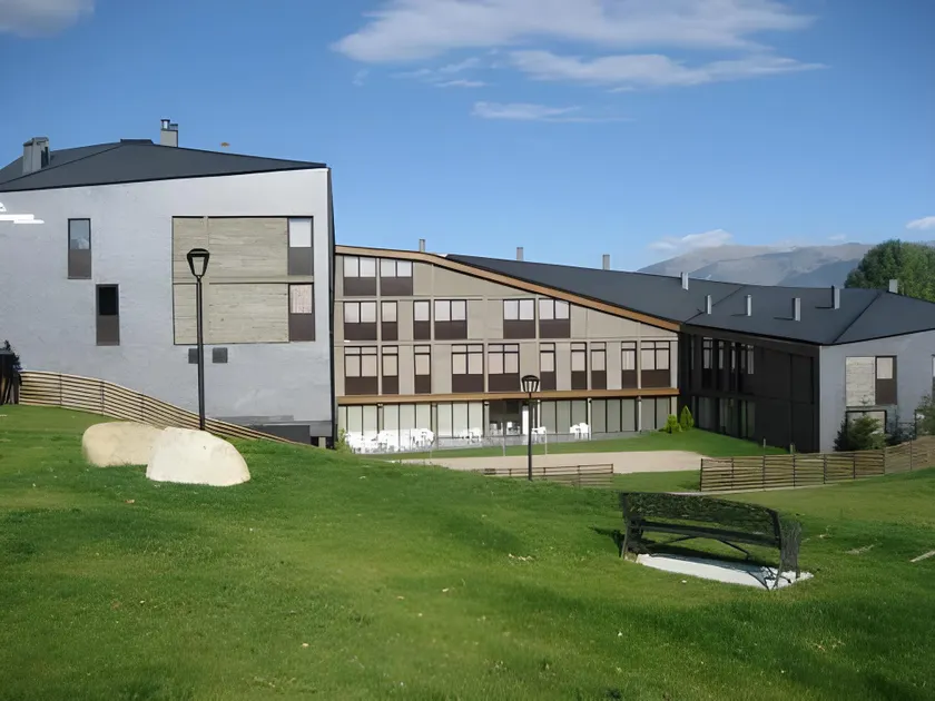 Campus Cerdanya - Image 1