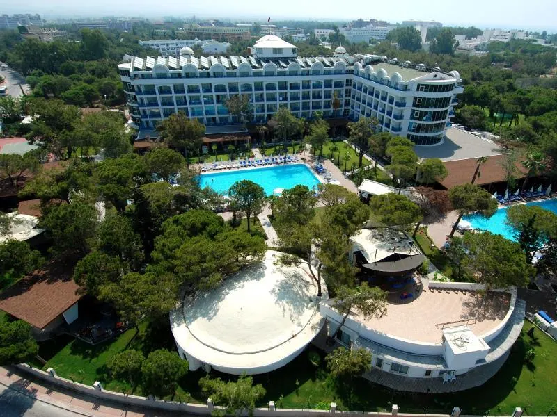 Maya World Hotel - Image 1