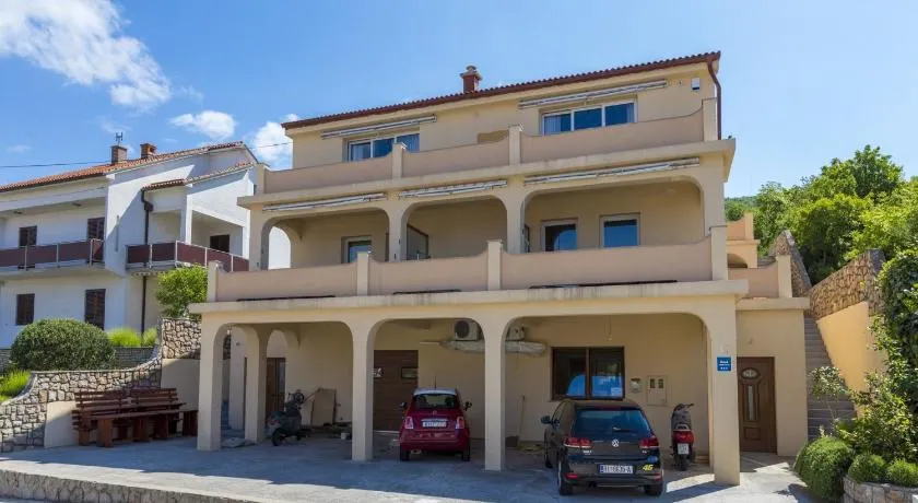 Apartments Ninac - Image 1