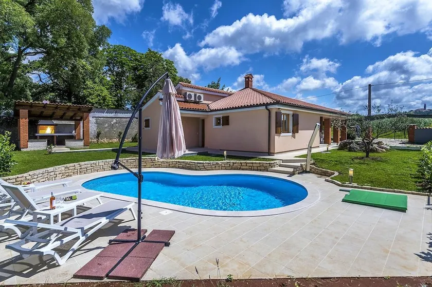 Villas Kolumbera - Image 1