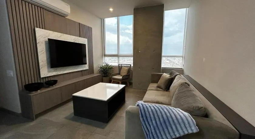 Departamento de Lujo, en el centro de Mty - Image 1