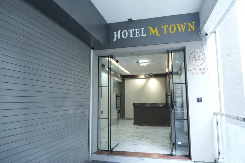 Hotel M Town - Image 1