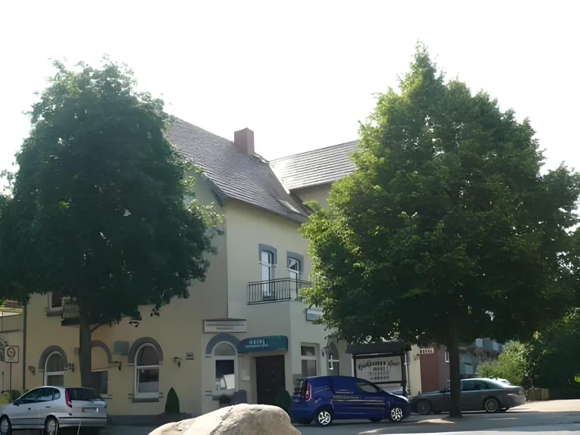 Hotel-Restaurant Holsteiner Hof - Image 1