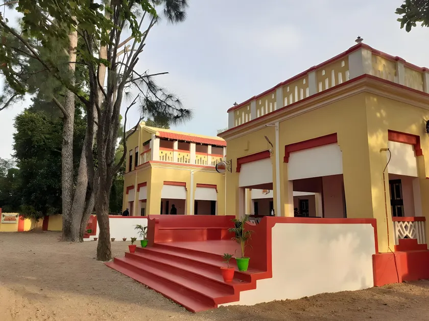 TULIN HERITAGE BUNGALOW - Image 1