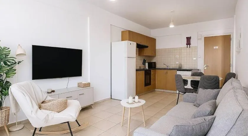 Fresh & Cozy-close to the beach - Image 1